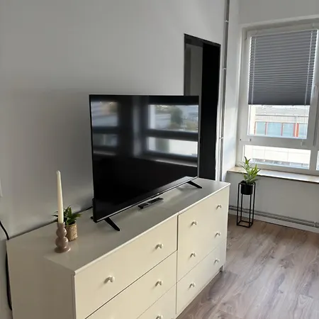 Zentrale Helle 2-zimmer Mit Modernem Flair * Salzgitter