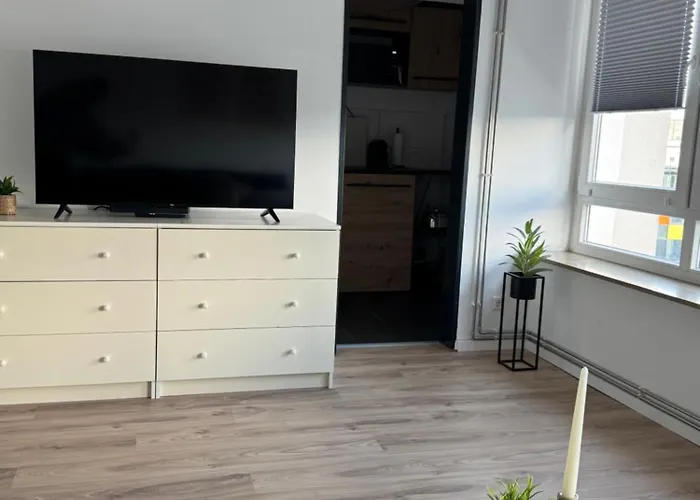 Zentrale Helle 2-zimmer Mit Modernem Flair * 萨尔茨吉特